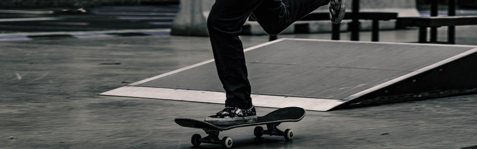 okooo 澳客网_彪马赚麻了！哈利伯顿首秀签名鞋绝杀封神，新一代带货王诞生！