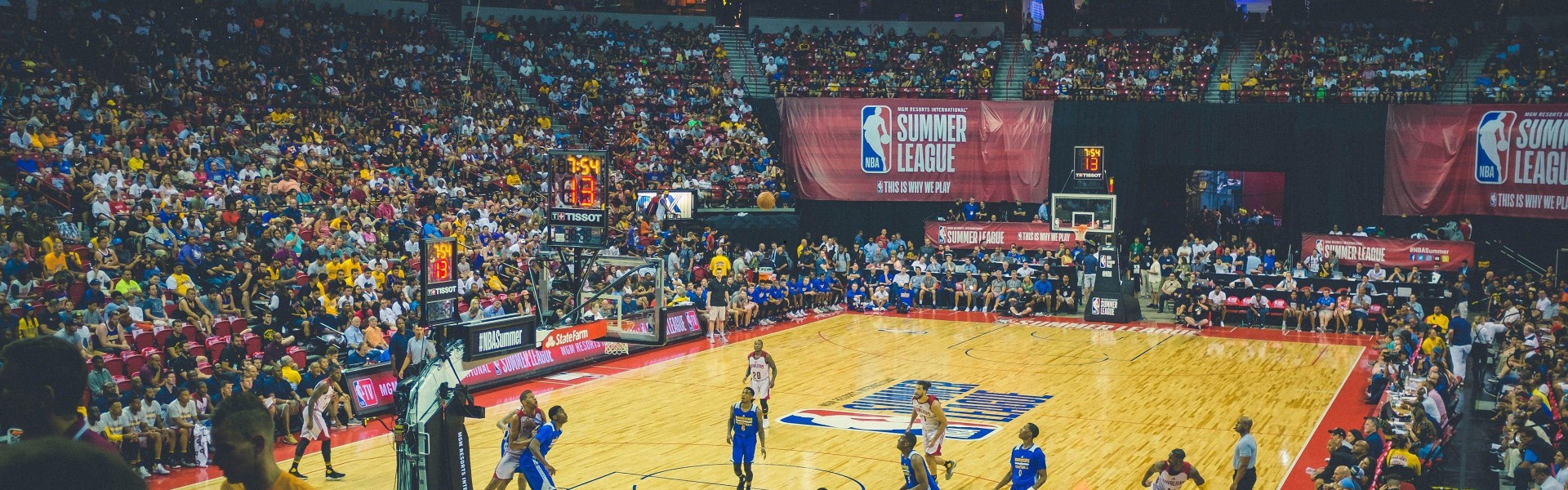 澳客体育|梅西领衔迈阿密国际为新版世俱杯揭幕，60927名球迷见证历史性夜晚