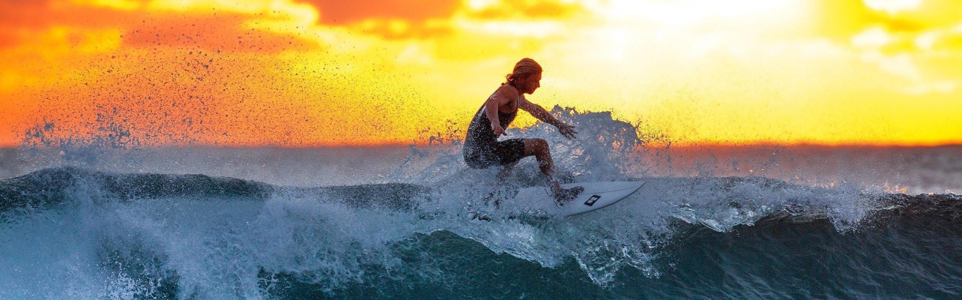 奥客竞彩官网_弗兰-加西亚闪耀全场，一锤定音+造杀机，攻防一体获评7.7分！