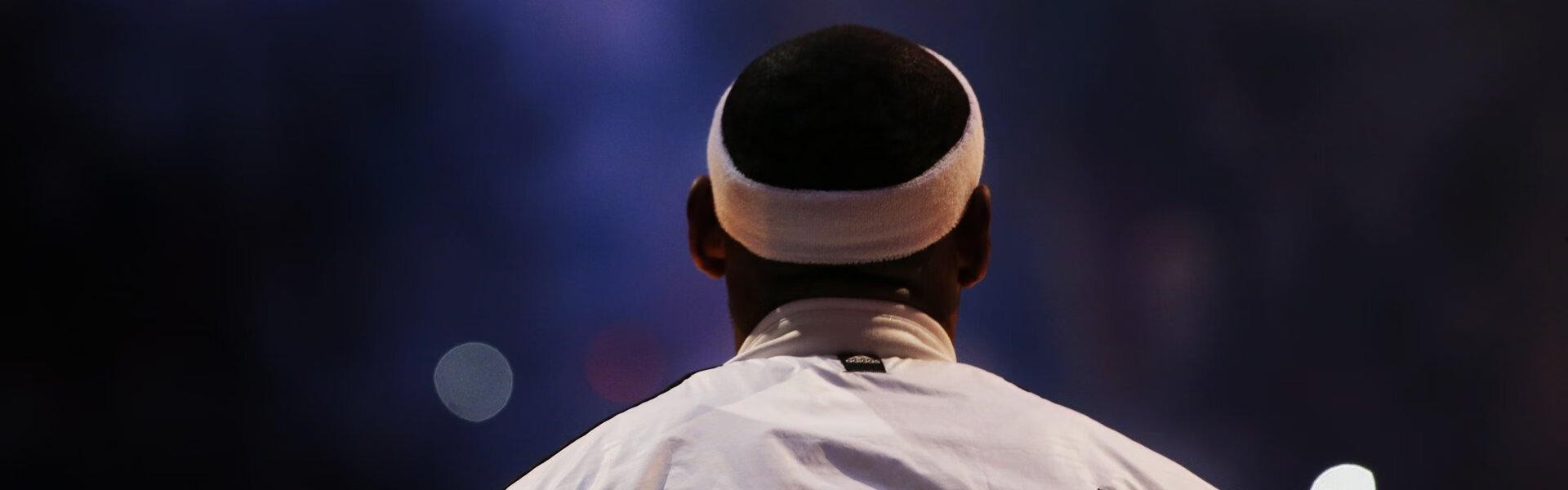 奥客竞彩官网|斯卢茨基，情绪还未平复，难用建设性语言总结本场失利