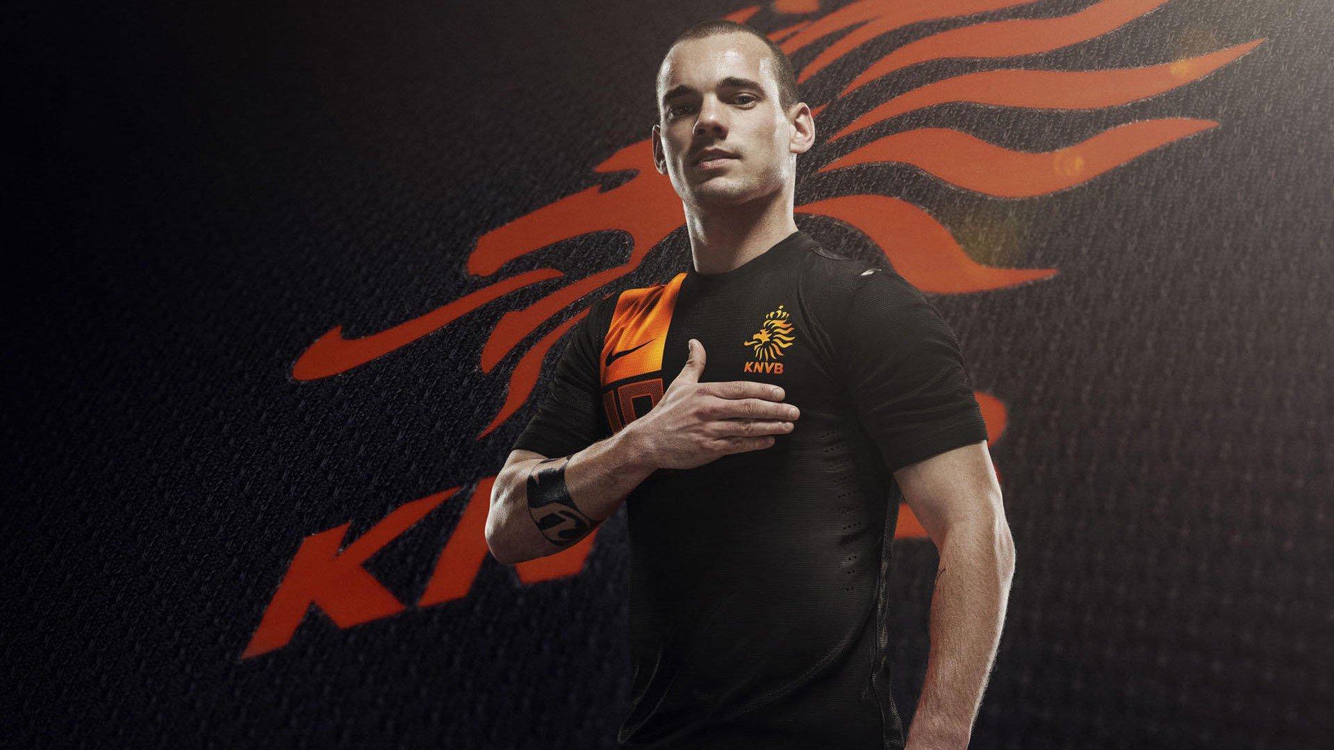 远藤航确认留守利物浦，履行合同承诺，专注新赛季征程